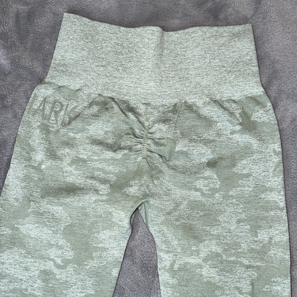 Gymshark leggings - Picture 4 of 4